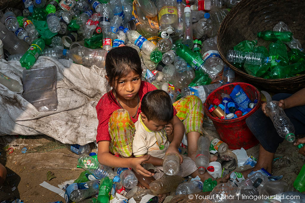 plastic bottle recycling Bangladesh photo tours_01